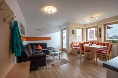 04_Appartementhaus_Taschler_zillertal_apart1_wohnzimmer
